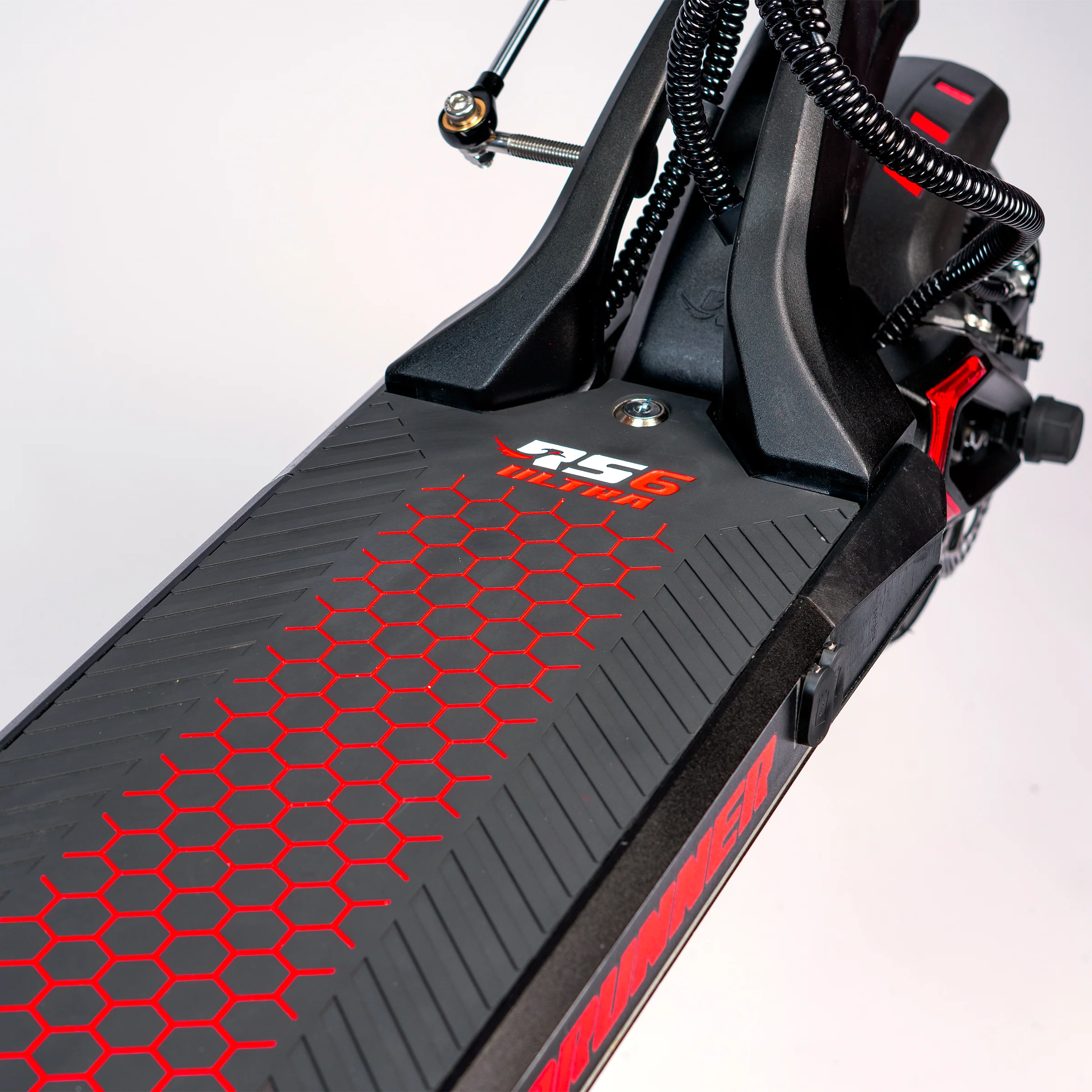 NEW! RoadRunner RS6 ULTRA - Image 24